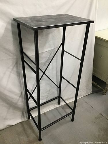 Lot #68 (1 of 6)