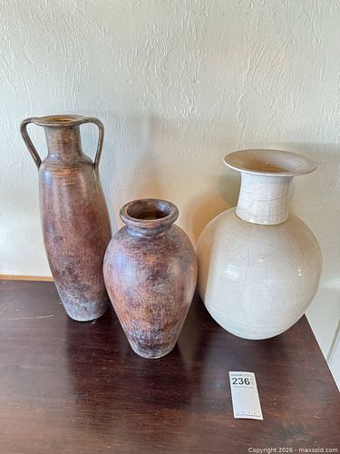 Lot #236 (1 of 9)