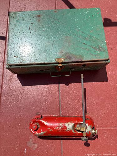 Lot #51 (1 of 11)
