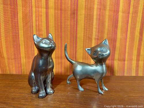 Lot #393 (1 of 9)