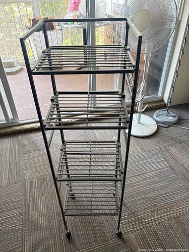 Lot #25 (1 of 5)