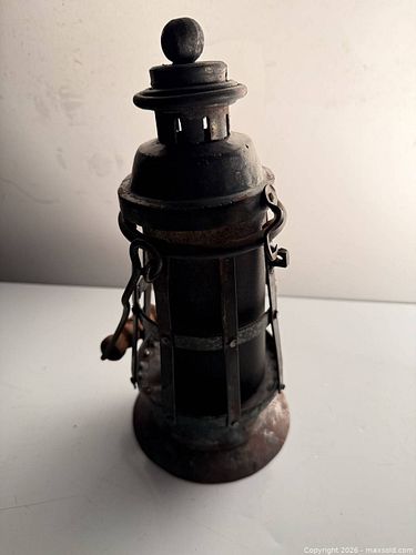 Lot #71 (1 of 7)
