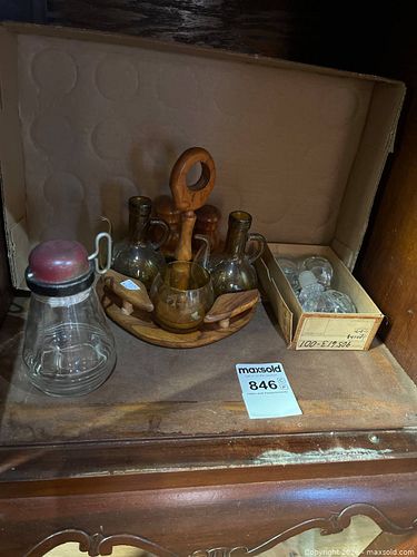Lot #846 (1 of 10)
