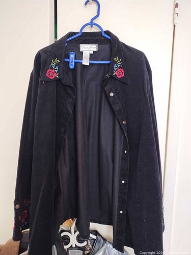 Diane Gilman 3X Velvet/Corduroy Embroidered Floral Top B (1 of 8)