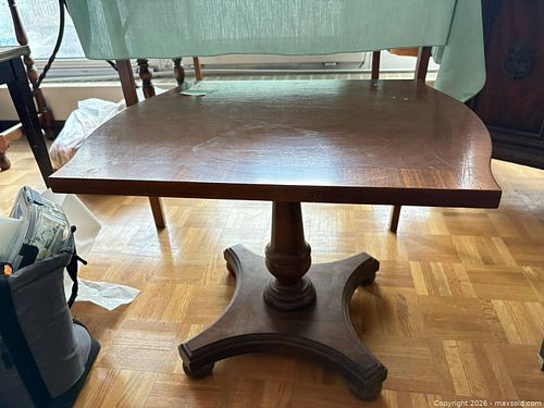 Traditional Vintage Brown Wood Pedestal End Table D (1 of 6)