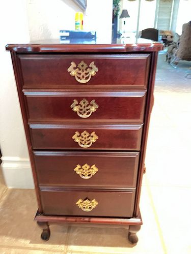 Lot #496 (1 of 4)