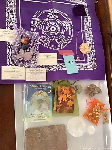 Lot #37 (1 of 13)