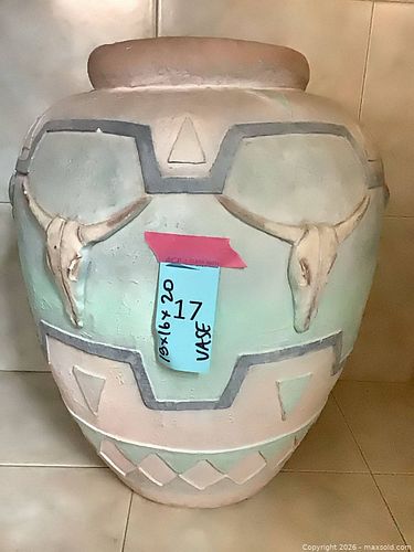 Lot #17 (1 of 6)