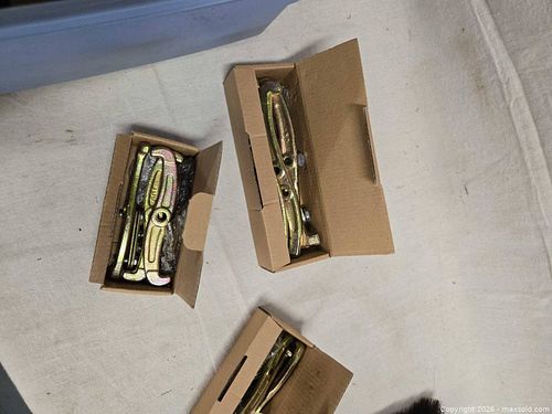 Assorted Hardware & Fasteners with Tek #12 x 1" Self-Drilling Screws (1 of 5)