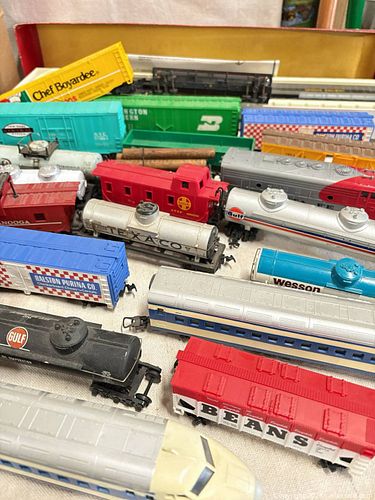 Lot #22 (1 of 10)