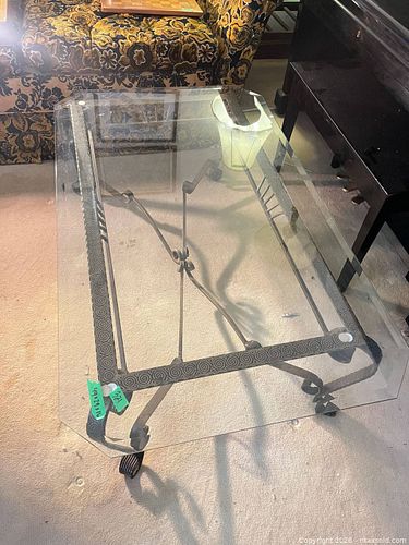Coffee Table (1 of 9)