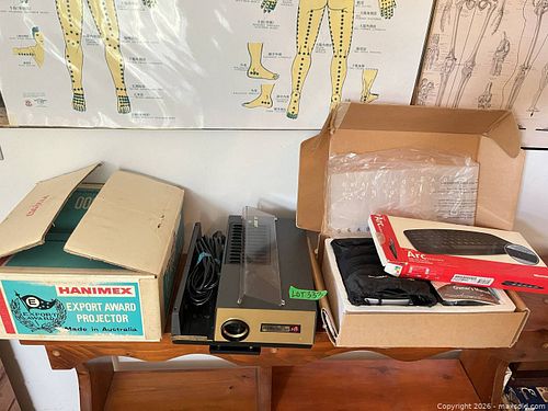 Vintage Projector And More (1 of 20)