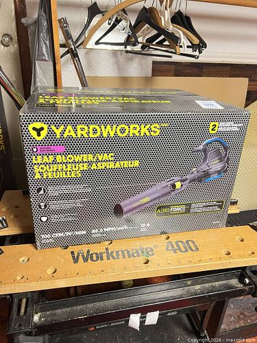 Yardworks Leaf Blower  (1 of 6)