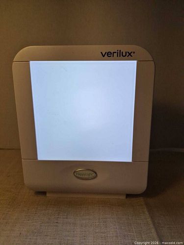 Verilux HappyLight Light Therapy Lamp, 10,000 lux (1 of 10)