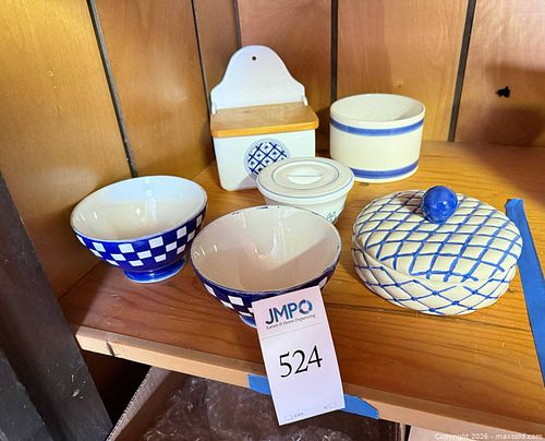 Lot #524 (1 of 8)