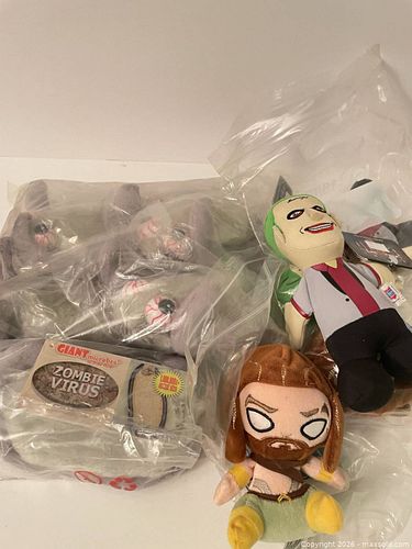Lot #43 (1 of 13)