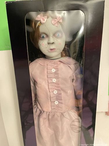 Lot #63 (1 of 11)