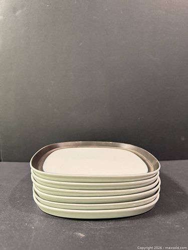 Lot #16 (1 of 4)
