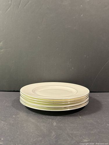 Lot #99 (1 of 4)