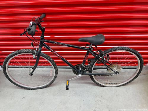 Trek Antelope Mountain Bike 26-inch (3x Gearing) (1 of 8)