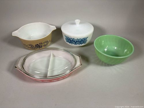 Lot #698 (1 of 18)
