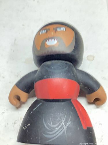 Lot #61 (1 of 4)