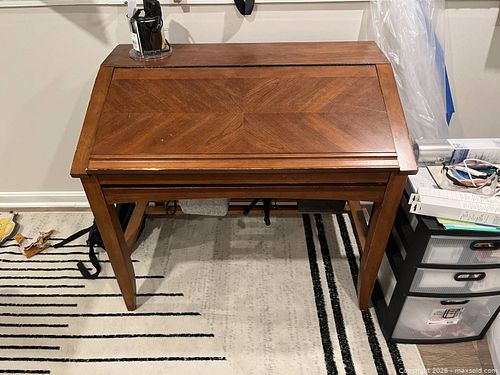 Lot #41 (1 of 17)