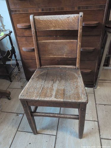Desk chair  (1 of 6)