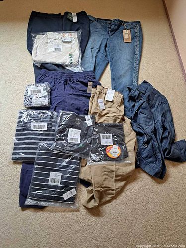 Lot #88 (1 of 8)