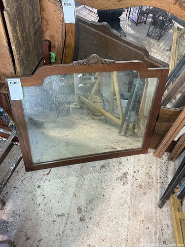 Lot #696 (1 of 7)