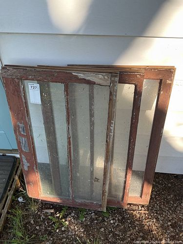 Lot #727 (1 of 4)