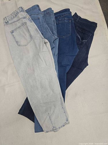 Lot #330 (1 of 5)