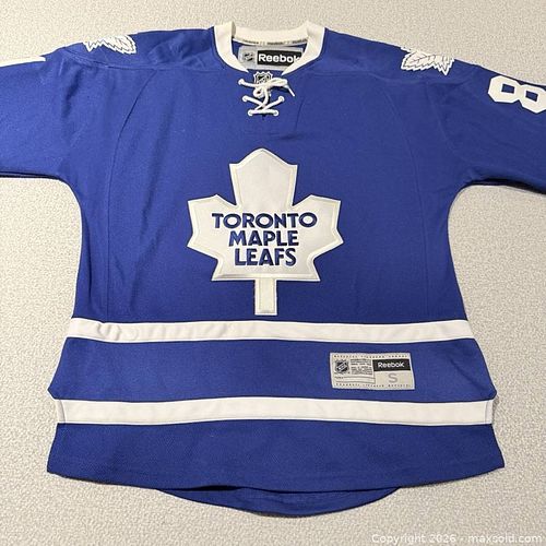Lot #18 (1 of 17)