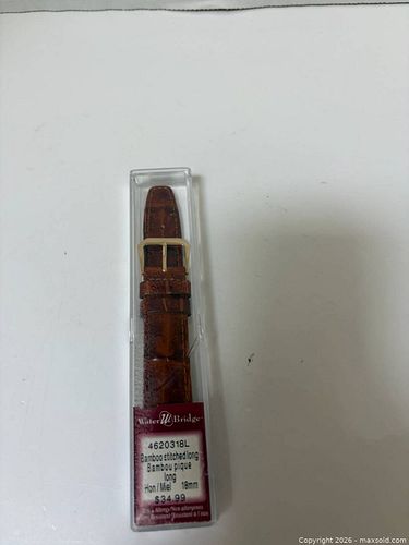 Lot #690 (1 of 5)