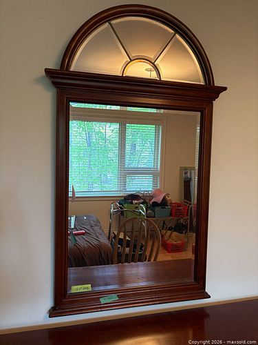 Lot #205 (1 of 4)