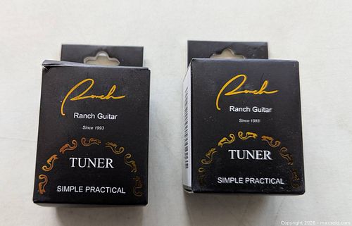 Ranch Guitar Clip-On Tuners (2) - Black (1 of 4)