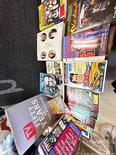 Lot #733 (1 of 14)