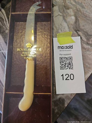 Lot #120 (1 of 5)