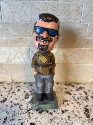 Lot #30 (1 of 5)