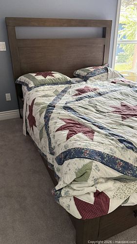 Lot #206 (1 of 4)