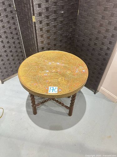 Lot #170 (1 of 7)