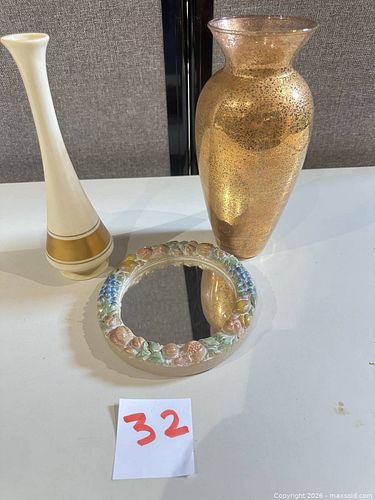 Lot #32 (1 of 7)