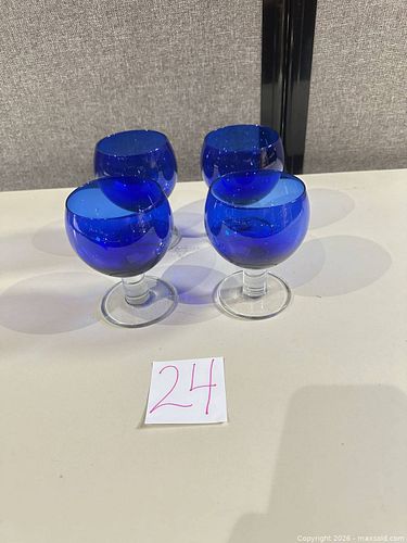 Lot #24 (1 of 5)