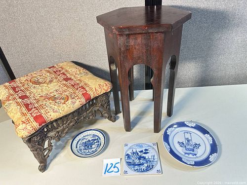Lot #125 (1 of 10)