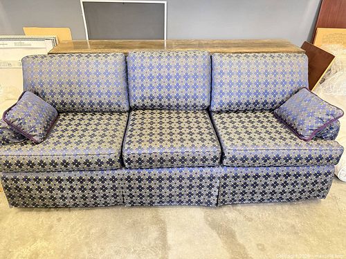 Lot #113 (1 of 11)