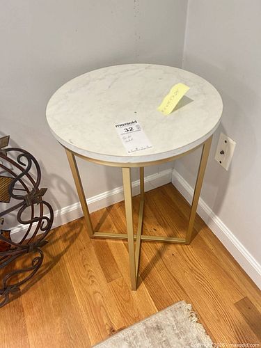Lot #32 (1 of 6)