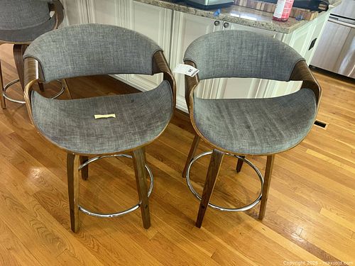 Lot #38 (1 of 8)