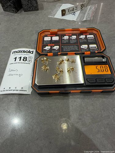 Lot #118 (1 of 3)
