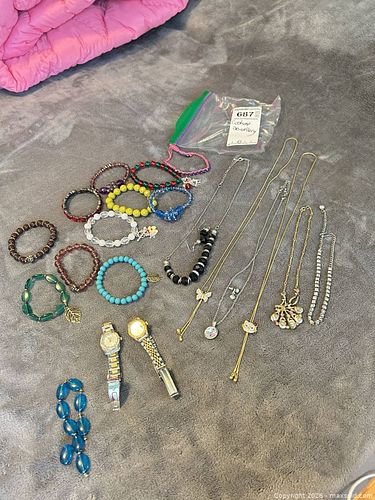 Costume Jewelry Necklaces, Bracelets, Watches, Earrings B (1 of 12)