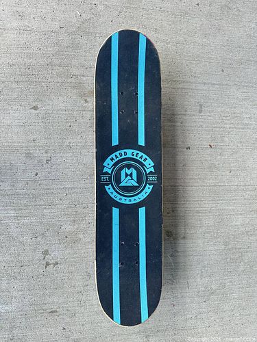 Lot #4 (1 of 2)